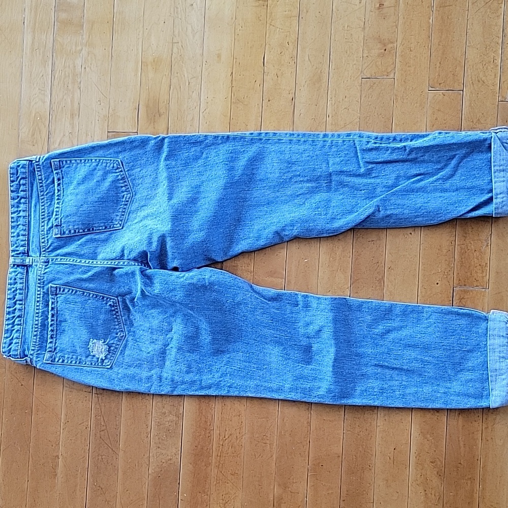 GAP Distressed Blue Jeans Sexy Boyfriend Relaxed Fit Denim 100% Cotton Sz 4 - Picture 2 of 8